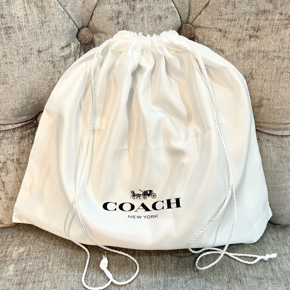 Coach Signature Mini Crossbody Bag - NWT - Picture 8 of 8